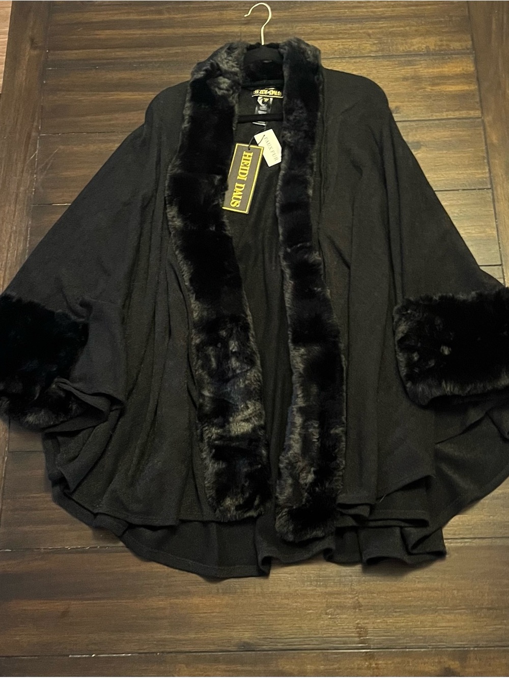 Heidi Daus Black Faux Fur Trim Cape Jacket - Picture 4 of 5
